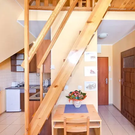 Cosy In The Old Town Apartment