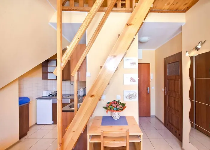 Cosy In The Old Town Apartment